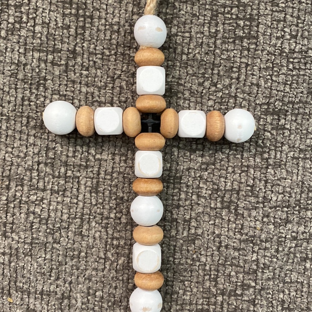 Cross decor - Picture 3 of 4